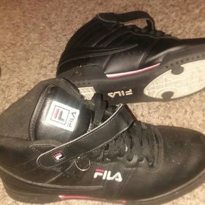 Fila f13